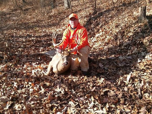 Whitetail with mule deer rack